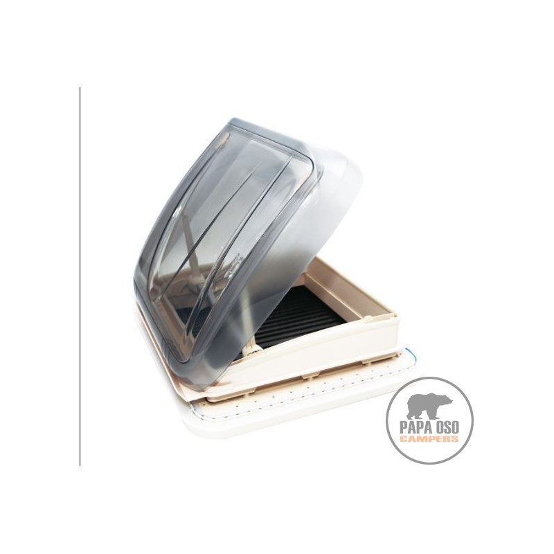 Claraboya 40x40 cm con blackout y luz led
