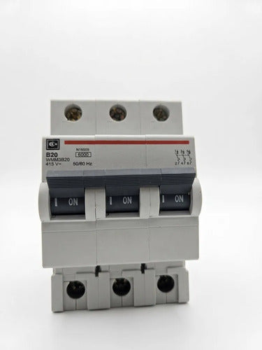 Interruptor Tripolar Cutler-hammer Eaton Wmm3b20 20 Amperes